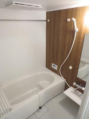 �y���̑��z�@301�@���C�����@�t���o�X���[��