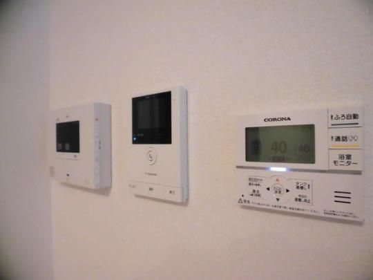 �y���̑��z�@103�@�z�[���Z�L�����e�B�Ƃs�u�C���^�[