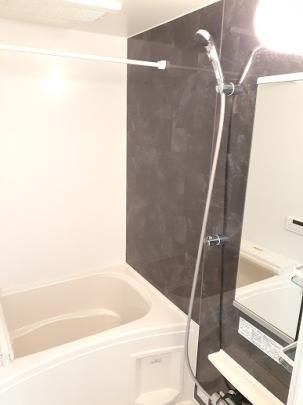 �y���̑��z�@�o�X�^�V�����[