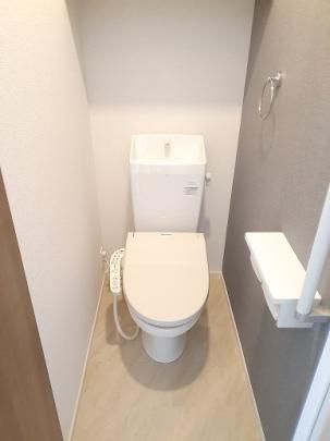 �y���̑��z�@�g�C��