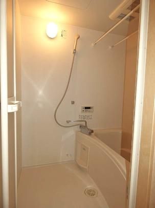 �y���̑��z�@�o�X�^�V�����[