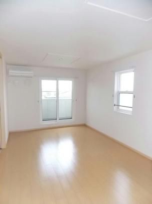 �y���̑��z�@���r���O