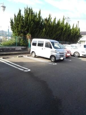 �y���̑��z�@���ԏ�