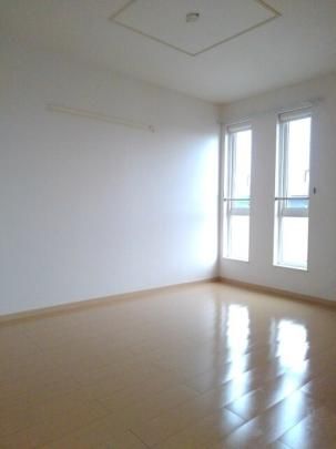 �y���̑��z�@���̑������E�X�y�[�X