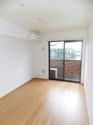 �y���̑��z�@���r���O