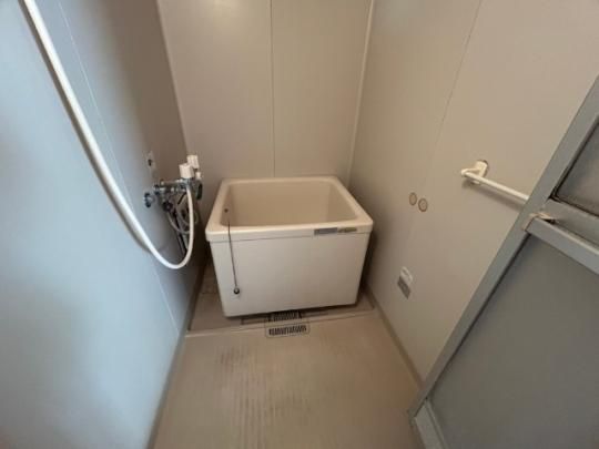 �y���̑��z�@�o�X�^�V�����[