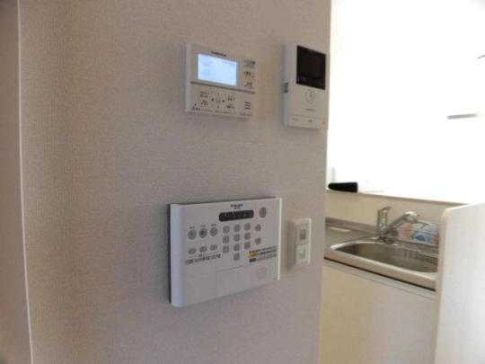 �y���̑��z�@205�@TV�C���^�[�z���E�z�[���Z�L����