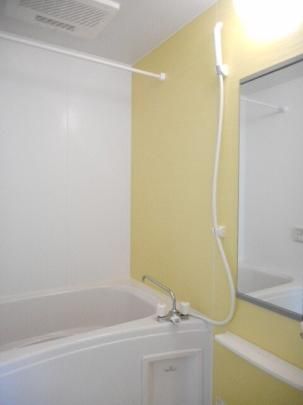 �y���̑��z�@�o�X�^�V�����[