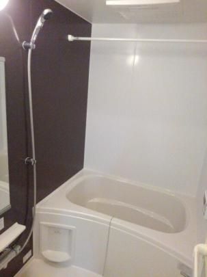 �y���̑��z�@�o�X�^�V�����[