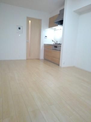 �y���̑��z�@���r���O