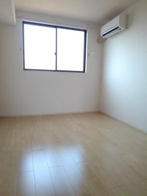 �y���̑��z�@���̑������E�X�y�[�X