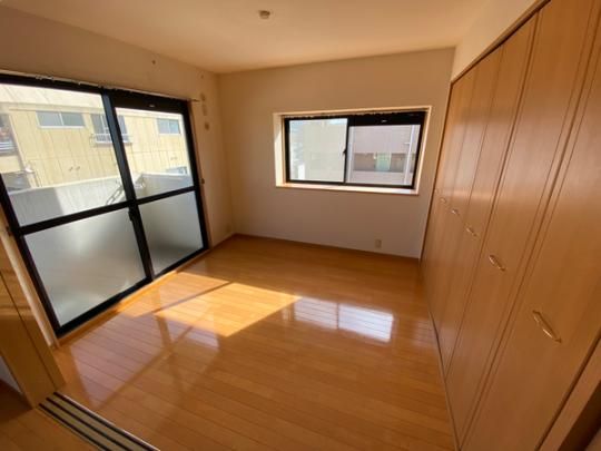 �y���̑��z�@���r���O