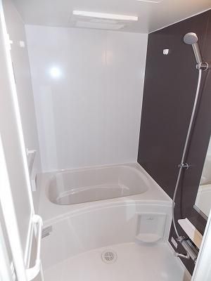 �y���̑��z�@�o�X�^�V�����[