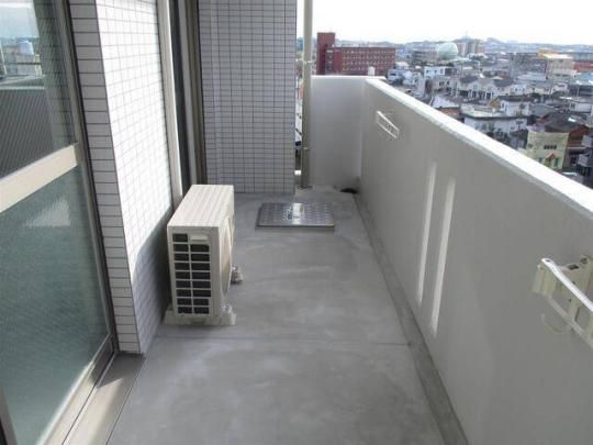 �y���̑��z�@�o���R�j�[