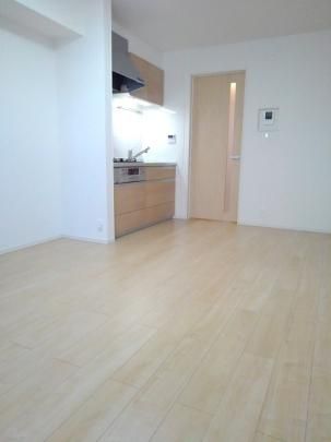 �y���̑��z�@���r���O