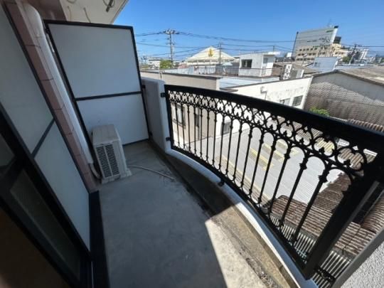 �y���̑��z�@�o���R�j�[